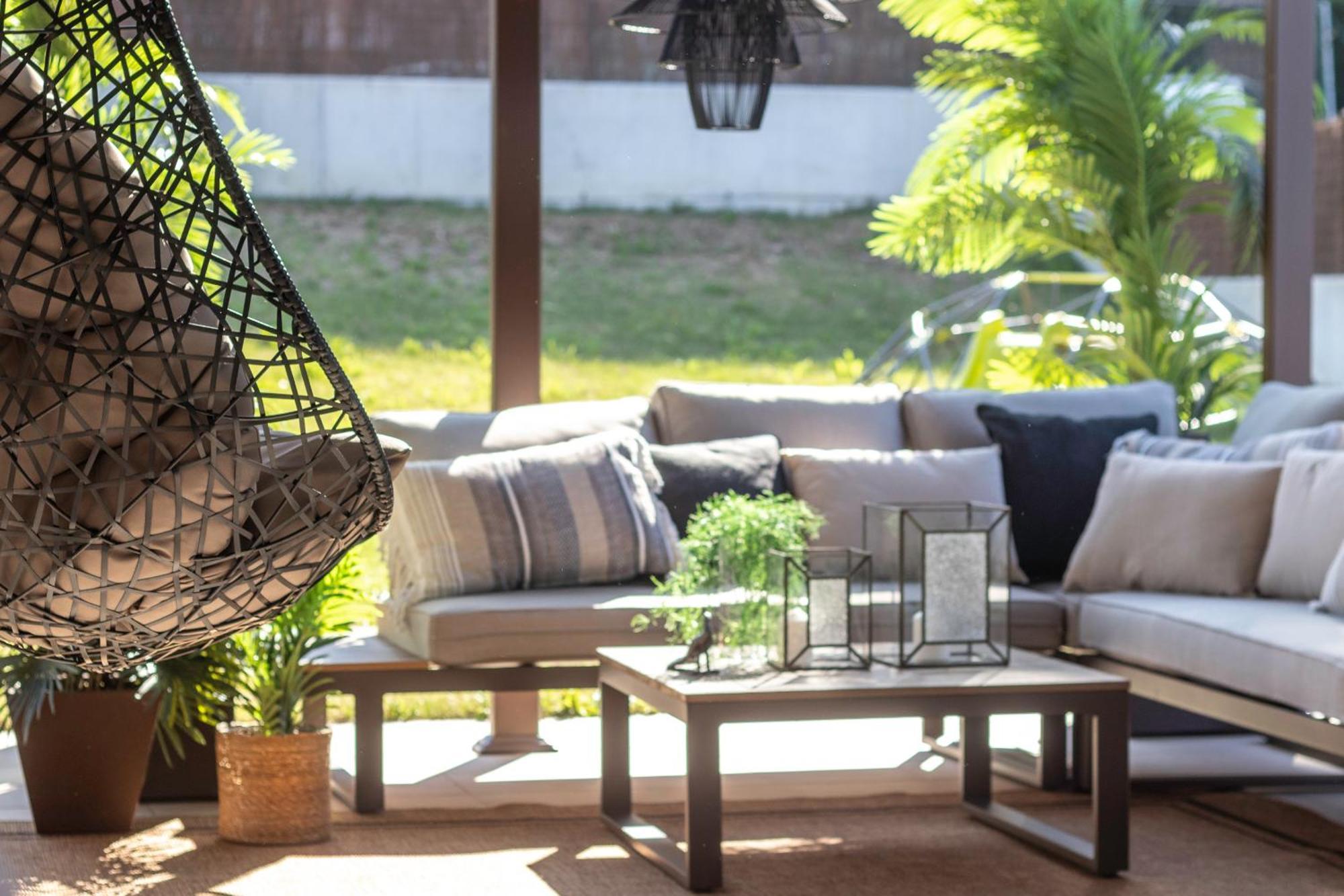 Akomodat En Precioso Y Moderno Con Jardin Y Parking Appartement *